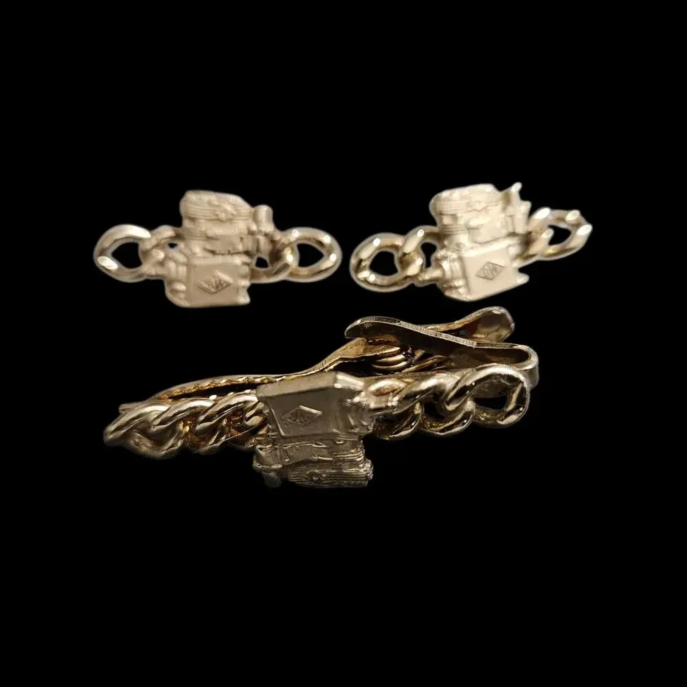 Krementz Gold Tone Engine Turned Cufflinks & Tie Clip Set Vintage Jewelry